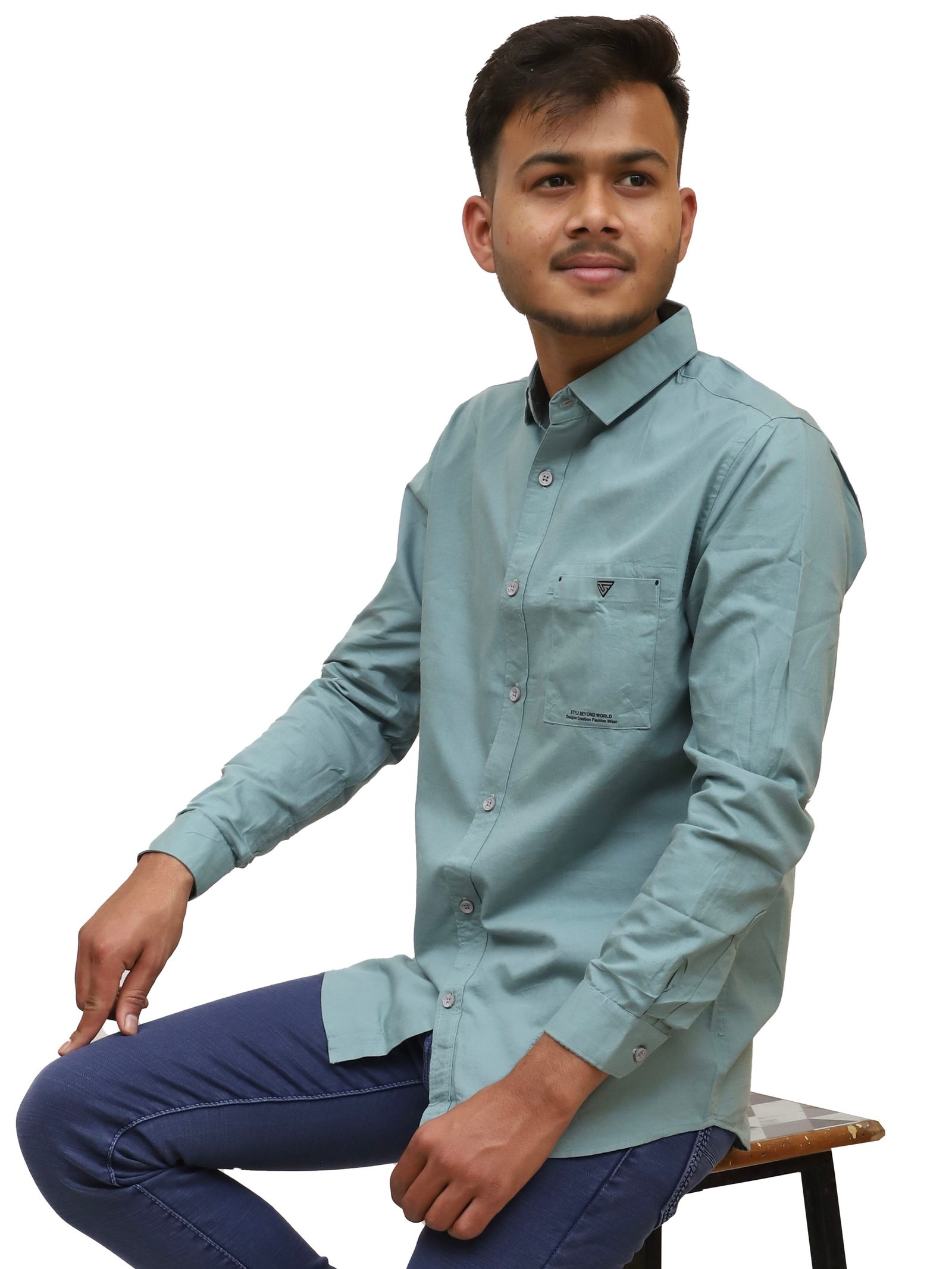 Men Blue Solid Regular Slim Fit Shirt